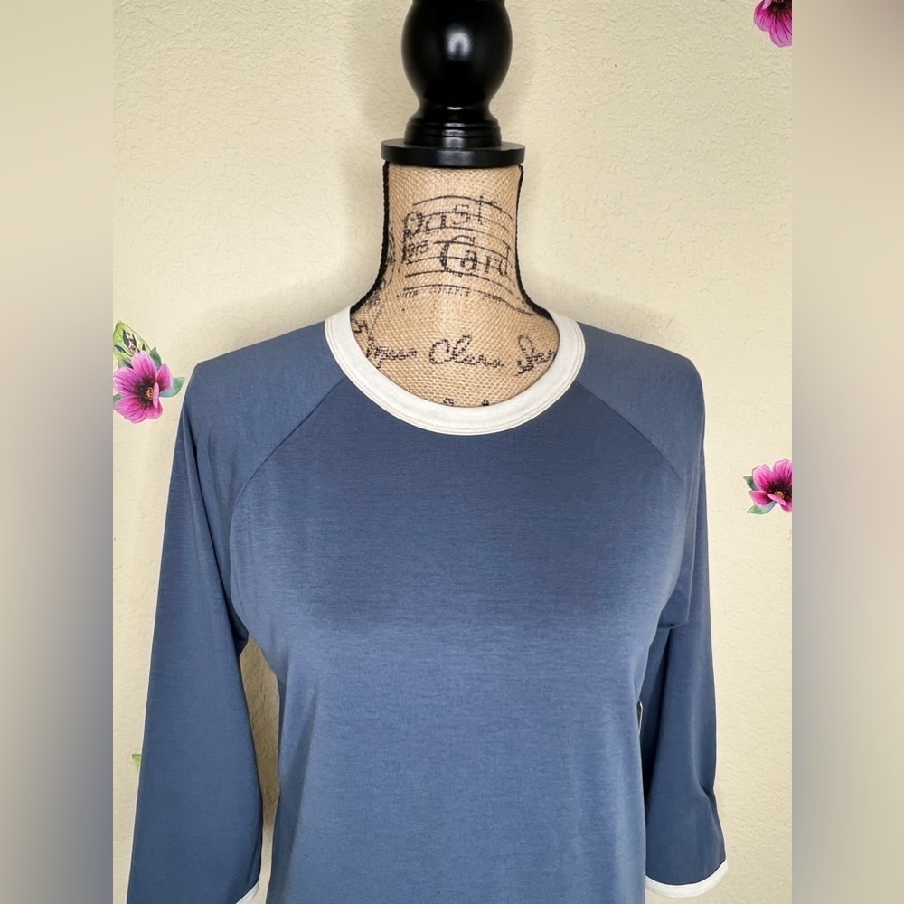 NWT LuLaRoe Randy Shirt - Picture 3 of 12